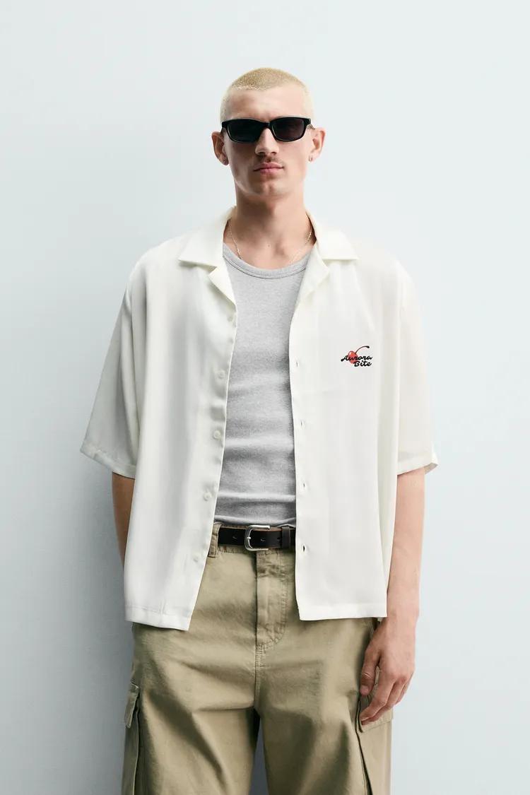 GRAPHIC PRINT SATIN SHIRT